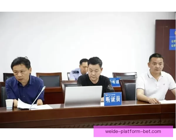 里弗斯回应托马斯被裁事件 称无需公开讨论与他人无关 里弗斯回应托马斯被裁事件 称无需公开讨论与他人无关